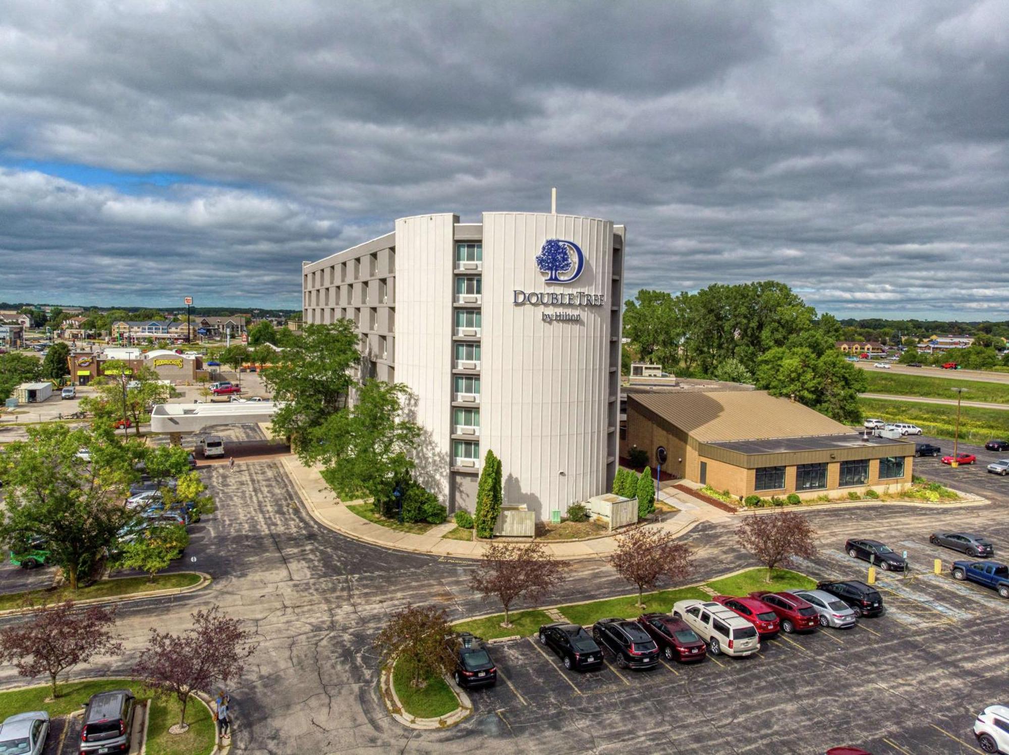 Отель Doubletree By Hilton Appleton, Wi Экстерьер фото